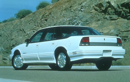 1990 Oldsmobile Cutlass Supreme Specs Prices VINs Recalls